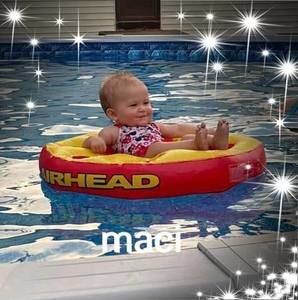 Meet your Posher, Roberta